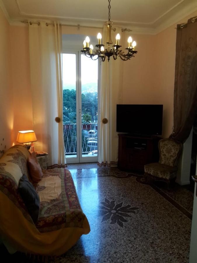 Appartamento In Centro Zona Fiera,Davanti Al Galliera Genoa Ngoại thất bức ảnh