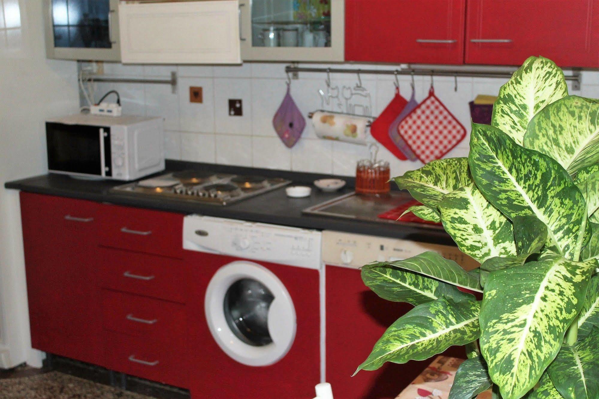 Appartamento In Centro Zona Fiera,Davanti Al Galliera Genoa Ngoại thất bức ảnh