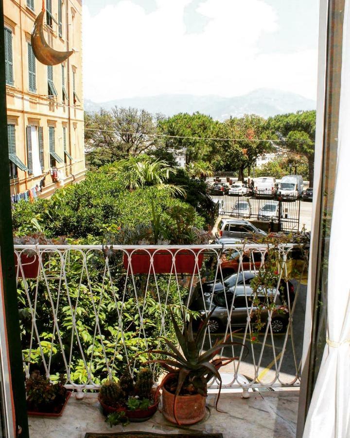 Appartamento In Centro Zona Fiera,Davanti Al Galliera Genoa Ngoại thất bức ảnh
