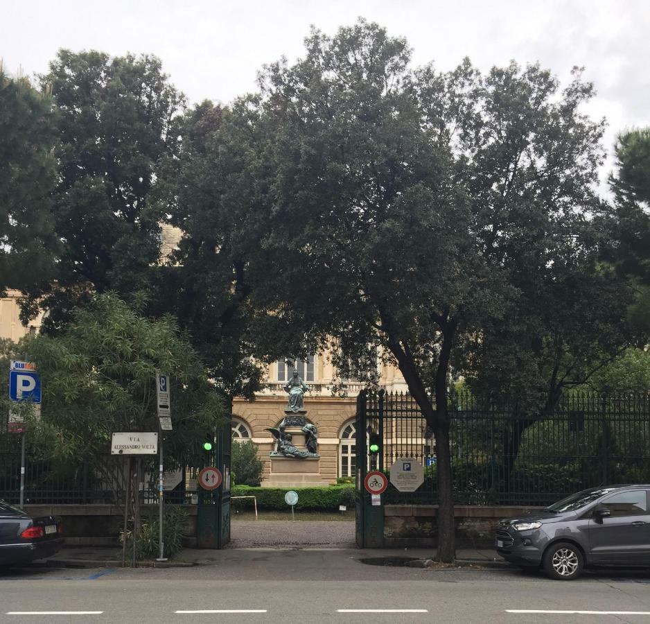Appartamento In Centro Zona Fiera,Davanti Al Galliera Genoa Ngoại thất bức ảnh